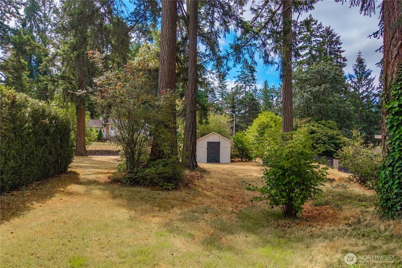 Property photo for 6317 Nyanza Park Drive SW, Lakewood photo 24
