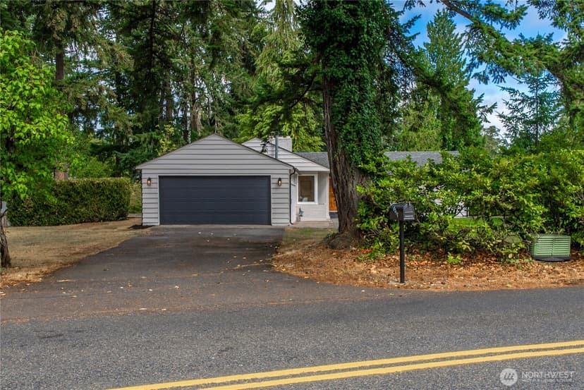 Property photo for 6317 Nyanza Park Drive SW, Lakewood photo 30