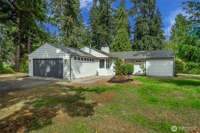 Property photo for 6317 Nyanza Park Drive SW, Lakewood