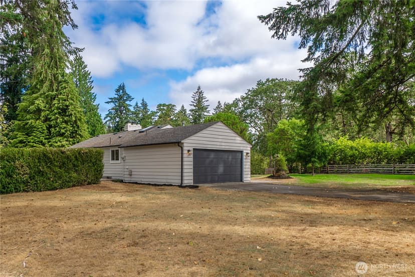 Property photo for 6317 Nyanza Park Drive SW, Lakewood photo 26