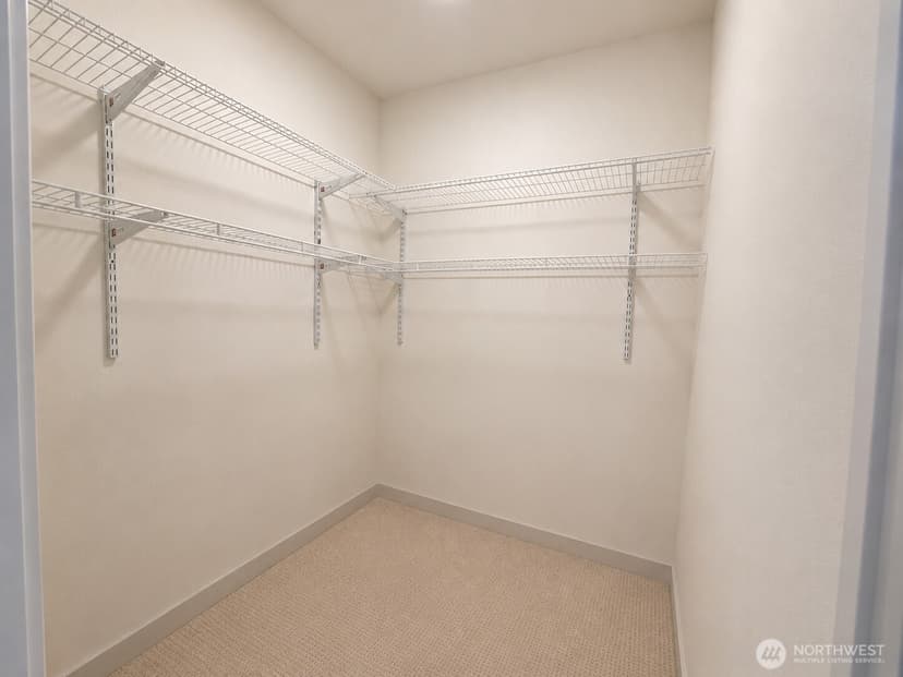 Property photo for 13243 Ambaum Boulevard SW #C, Burien photo 15