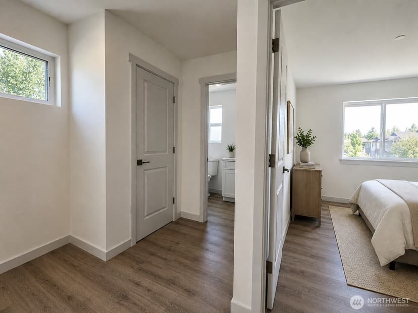Property photo for 13243 Ambaum Boulevard SW #C, Burien photo 10