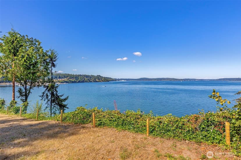 Property photo for 9170 NE Utah Street, Bremerton photo 4