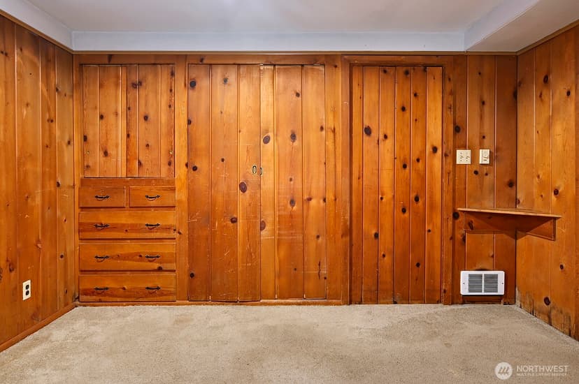 Property photo for 5262 15th Avenue NE, Seattle photo 30