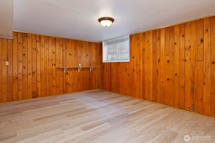 Property photo for 5262 15th Avenue NE, Seattle photo 25