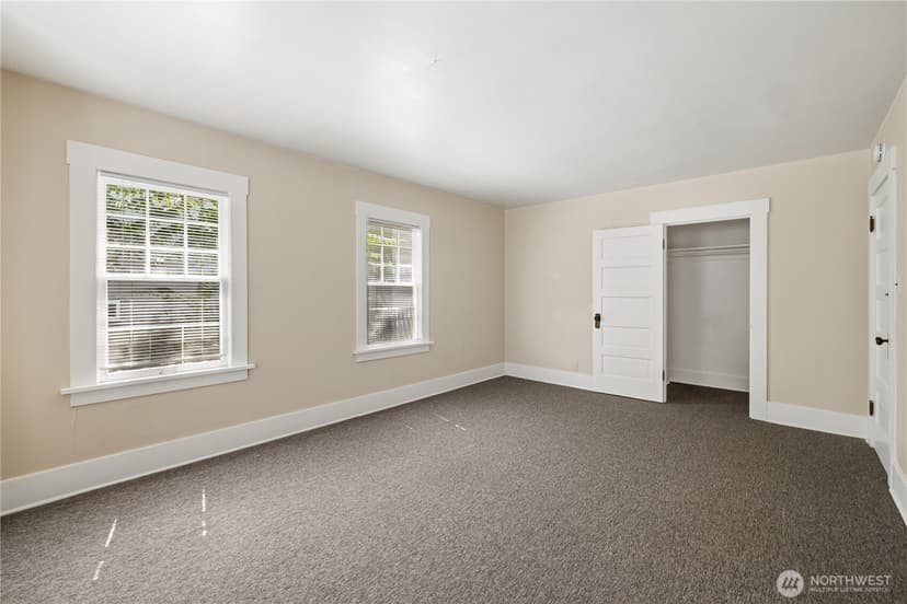 Property photo for 5262 15th Avenue NE, Seattle photo 20