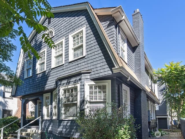 Property photo for 5262 15th Avenue NE, Seattle