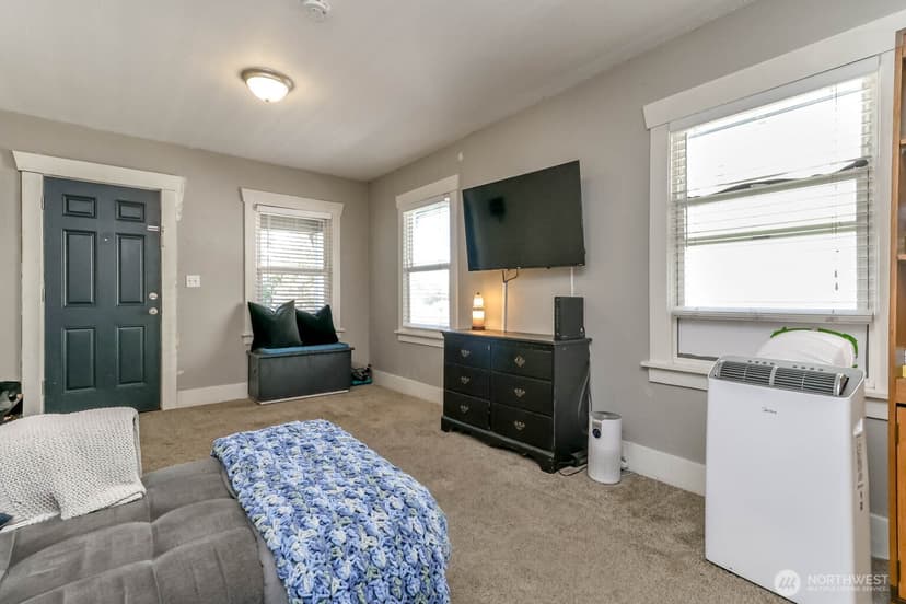 Property photo for 3415 S Durango Street, Tacoma photo 9
