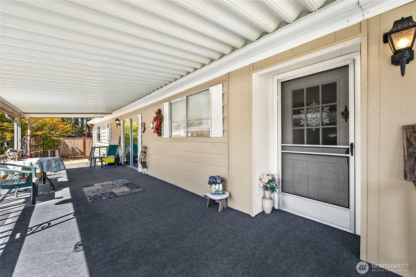 Property photo for 12414 112th Avenue E #47, Puyallup photo 2