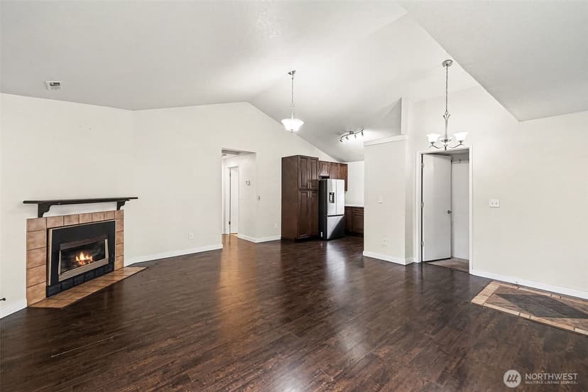 Property photo for 9103 183rd Avenue NE, Redmond photo 2