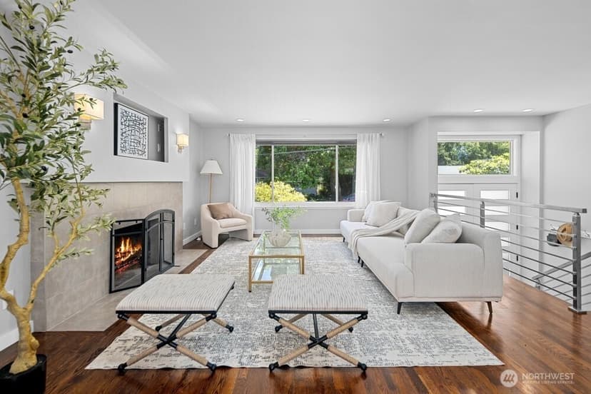 Property photo for 7360 NE 145th Place, Kenmore photo 9