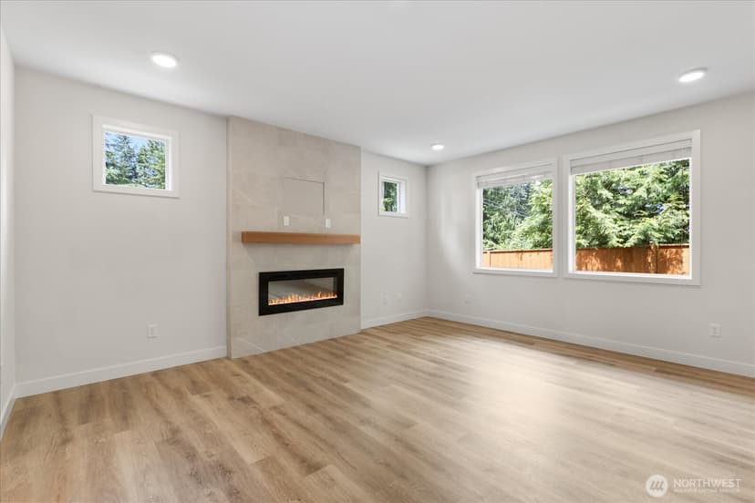 Property photo for 121 171st Place SW #A, Bothell photo 4