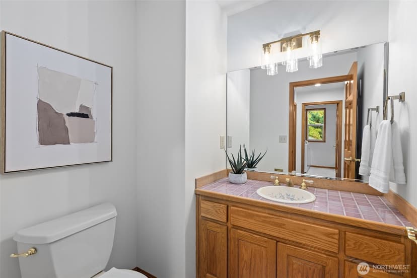 Property photo for 1802 118th Avenue NE, Lake Stevens photo 16