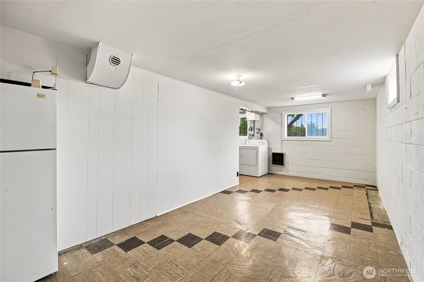 Property photo for 15852 7th Avenue SW, Seattle photo 20