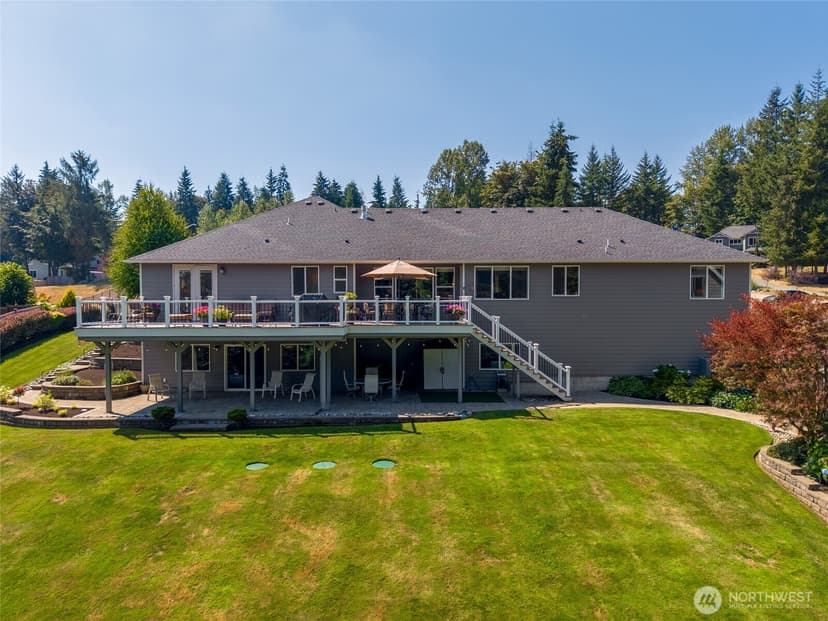 Property photo for 10929 204th Avenue SE, Snohomish photo 38