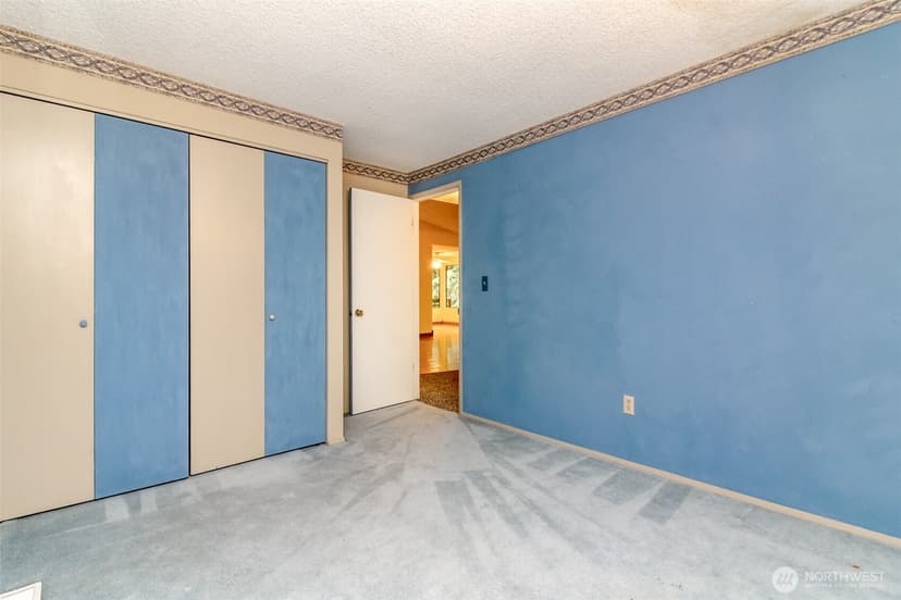 Property photo for 4917 145th Avenue SE, Bellevue photo 15