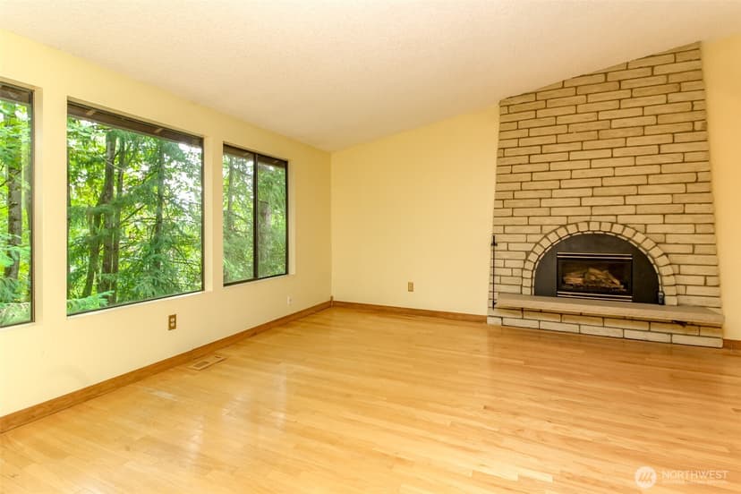 Property photo for 4917 145th Avenue SE, Bellevue photo 8