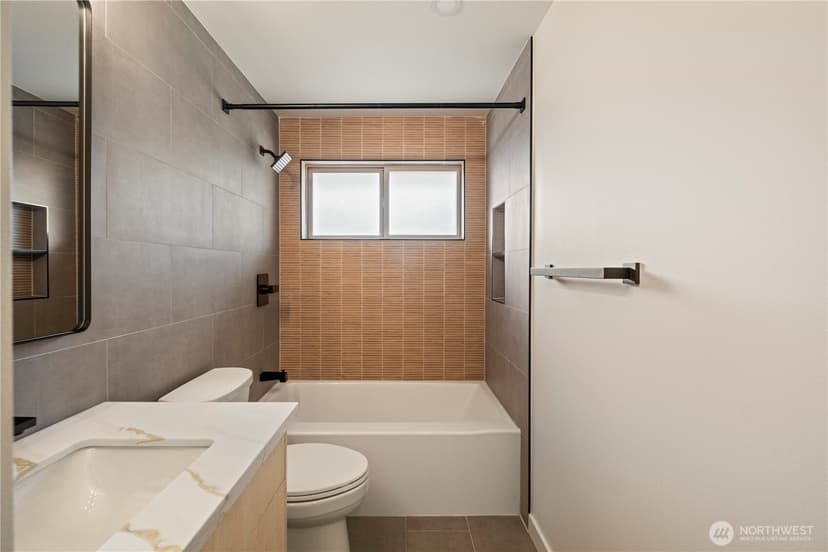 Property photo for 16317 127th Place SE, Renton photo 18
