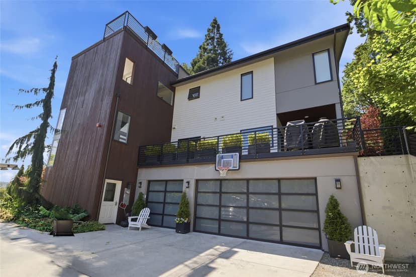 Property photo for 7429 E Mercer Way, Mercer Island photo 39