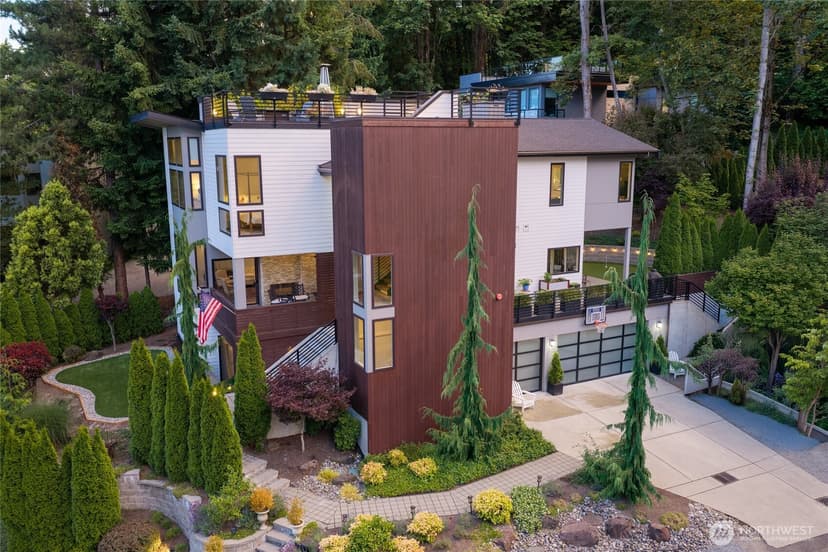 Property photo for 7429 E Mercer Way, Mercer Island photo 7