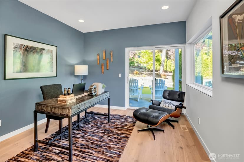 Property photo for 7429 E Mercer Way, Mercer Island photo 10