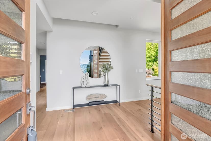 Property photo for 7429 E Mercer Way, Mercer Island photo 8