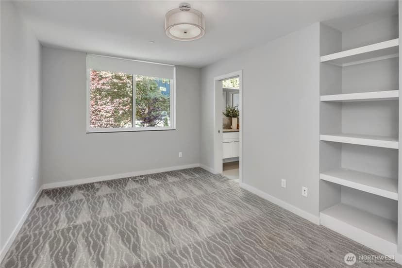 Property photo for 7429 E Mercer Way, Mercer Island photo 30