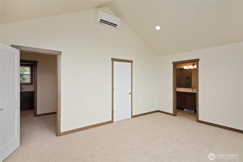 Property photo for 2439 Cambridge Court, Langley photo 29
