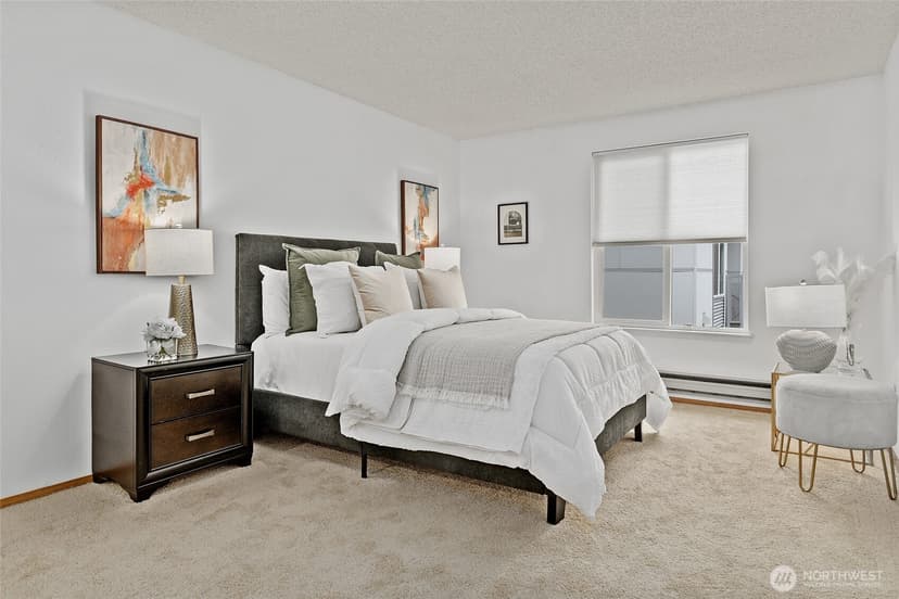 Property photo for 10501 8th Avenue NE #406, Seattle photo 18