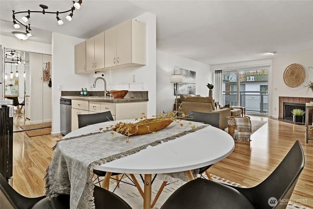 Property photo for 10501 8th Avenue NE #406, Seattle photo 5