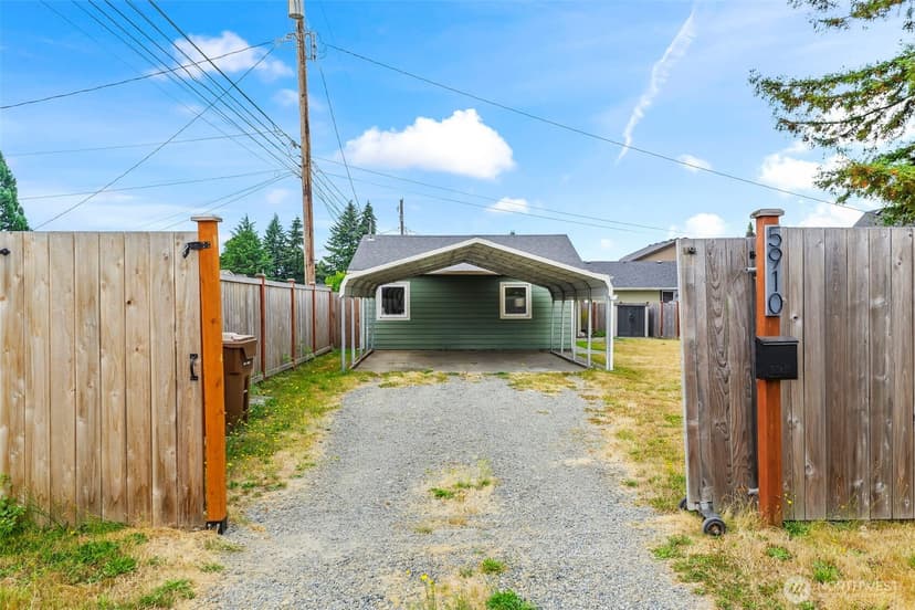 Property photo for 5910 E J Street, Tacoma