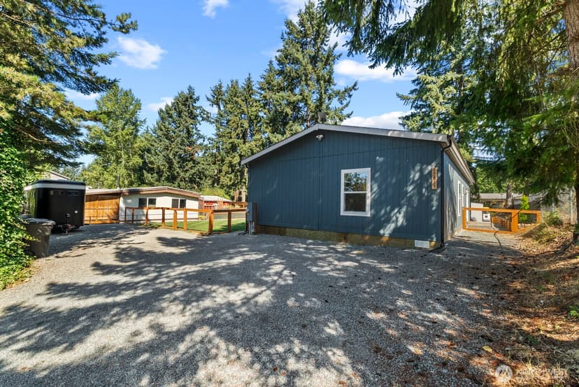 Property photo for 12813 Ridge Cir E, Bonney Lake photo 30