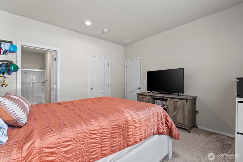 Property photo for 12813 Ridge Cir E, Bonney Lake photo 19