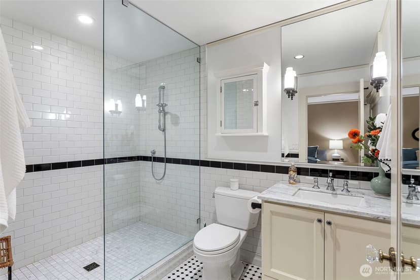 Property photo for 3115 Cascadia Avenue S, Seattle photo 33