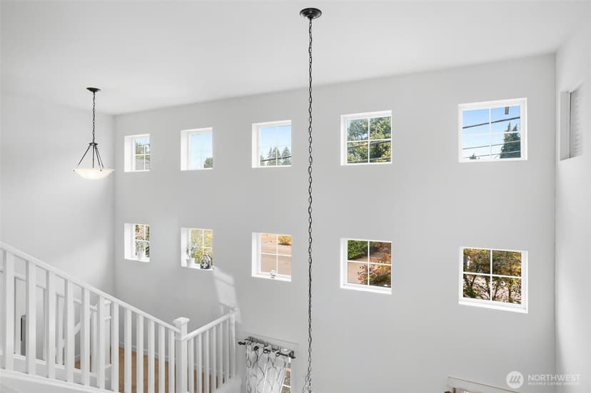 Property photo for 1825 Redmond Place NE, Renton photo 14