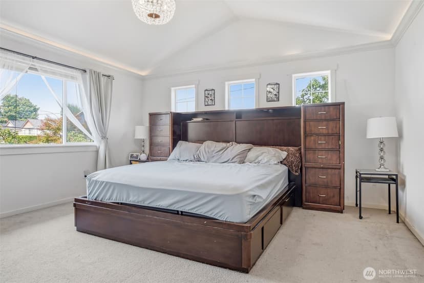 Property photo for 1825 Redmond Place NE, Renton photo 18