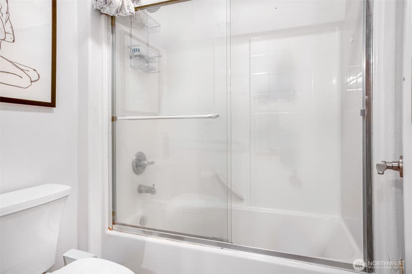 Property photo for 1825 Redmond Place NE, Renton photo 16