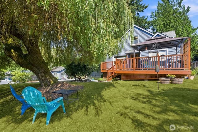 Property photo for 1102 SW 124th Street, Burien