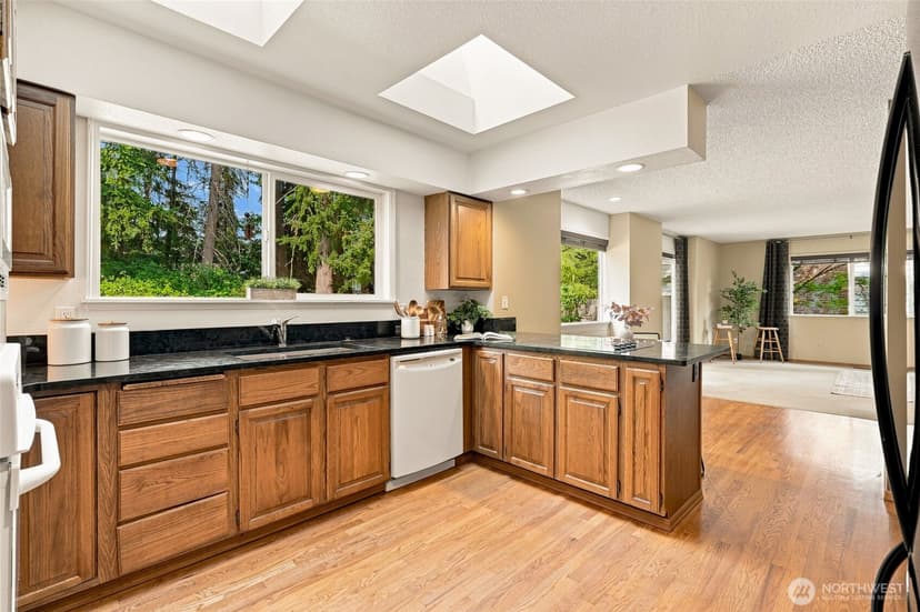 Property photo for 2315 140th Place SE, Mill Creek photo 11