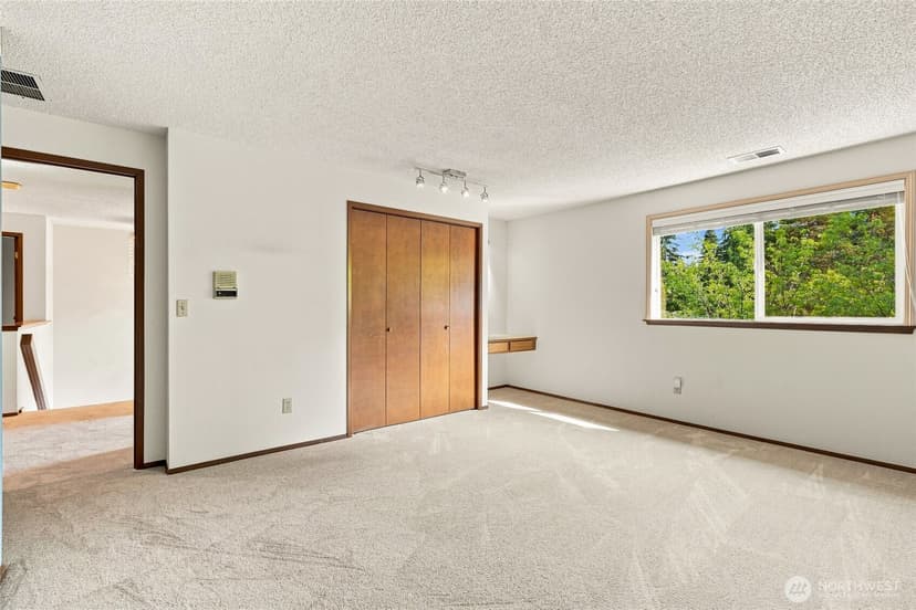 Property photo for 2315 140th Place SE, Mill Creek photo 30