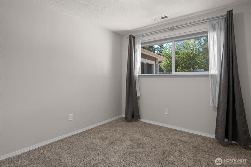 Property photo for 6779 Troy Lane NE, Bremerton photo 32