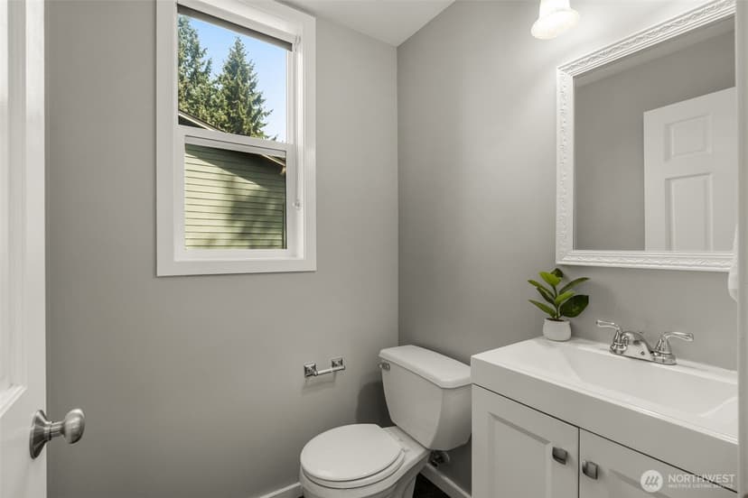 Property photo for 15009 Westminster Way N, Seattle photo 20