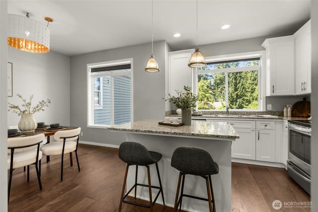 Property photo for 15009 Westminster Way N, Seattle photo 3