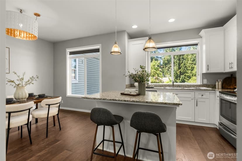 Property photo for 15009 Westminster Way N, Seattle photo 3