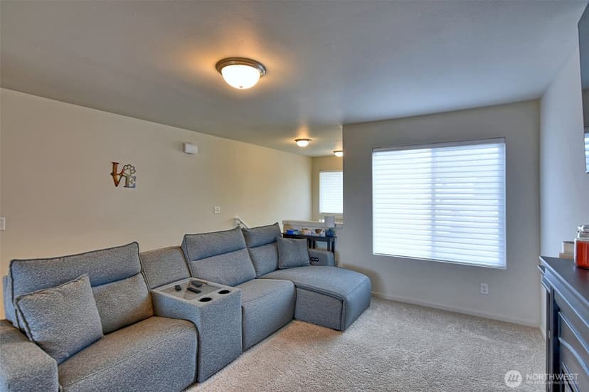 Property photo for 4334 69th Avenue NE, Marysville photo 6