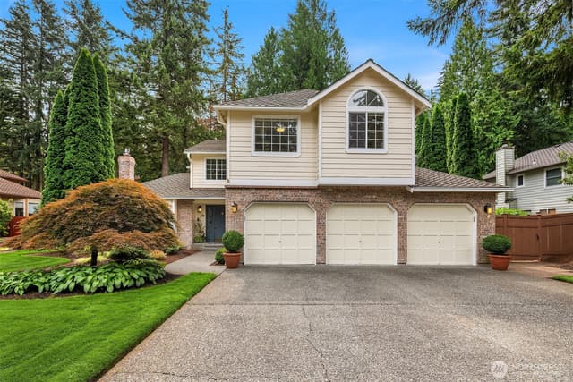 Property photo for 23429 SE 254th Street, Maple Valley photo 2