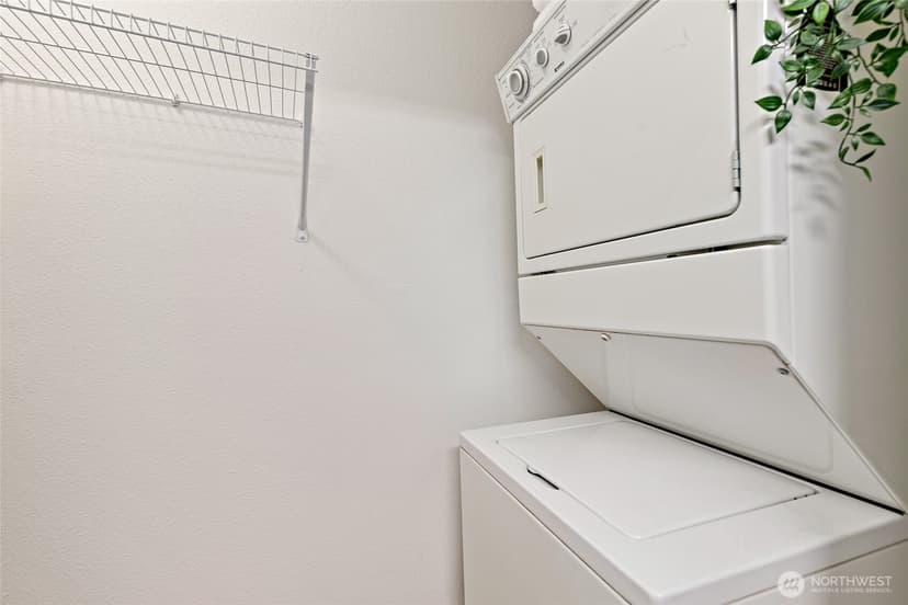 Property photo for 700 E Denny Way #206, Seattle photo 15