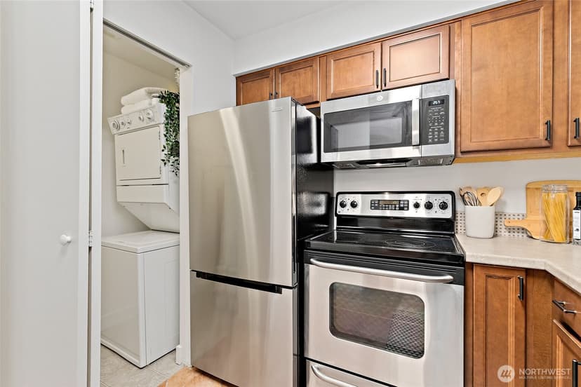 Property photo for 700 E Denny Way #206, Seattle photo 10