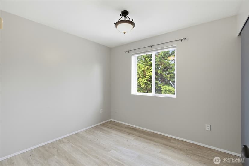 Property photo for 21675 SE 267th Street, Maple Valley photo 15