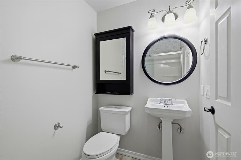 Property photo for 21675 SE 267th Street, Maple Valley photo 23